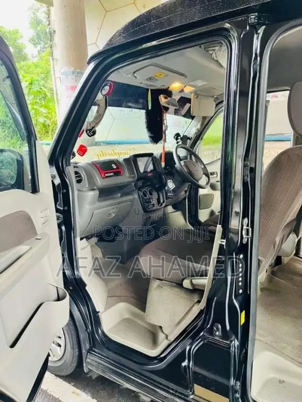 Suzuki Every 2015 Van (Used)