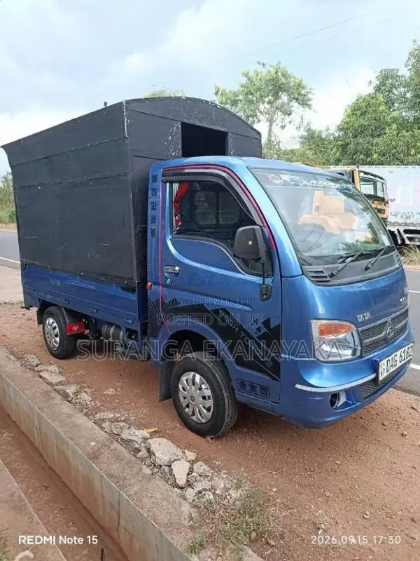 Tata Dimo Batta 2018 Lorry (Used)