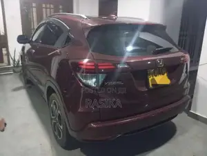 Honda Vezel 2014 SUV (Used)