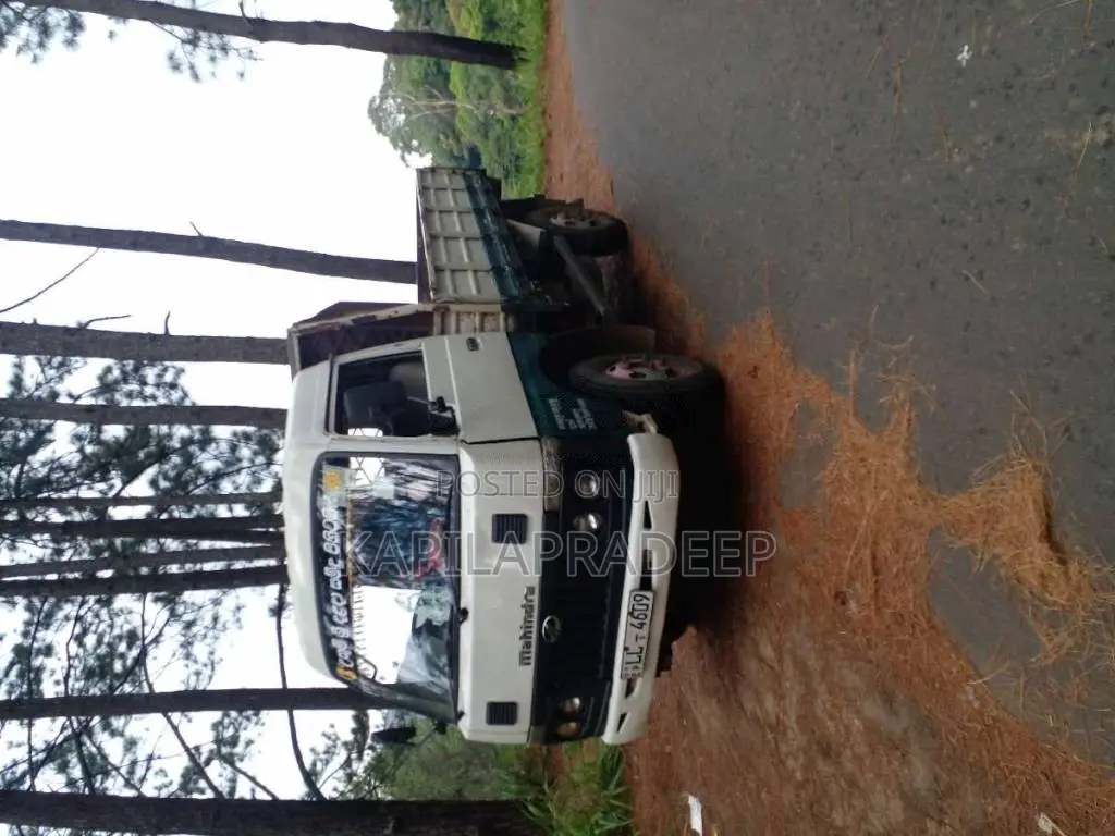 Mahindra Maxximo 2014 Lorry (Used)
