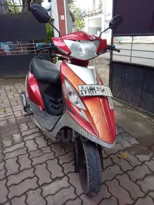 TVS Scooty Streak 2011 Motorbike (Used)