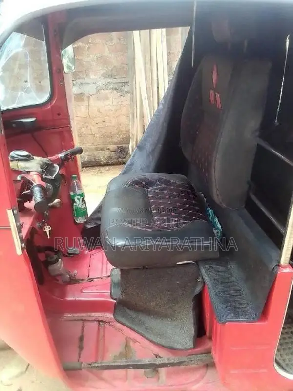 Bajaj 2 Stroke 1997 Three Wheel (Used)