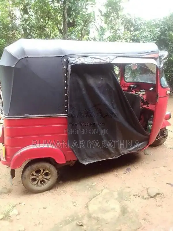 Bajaj 2 Stroke 1997 Three Wheel (Used)