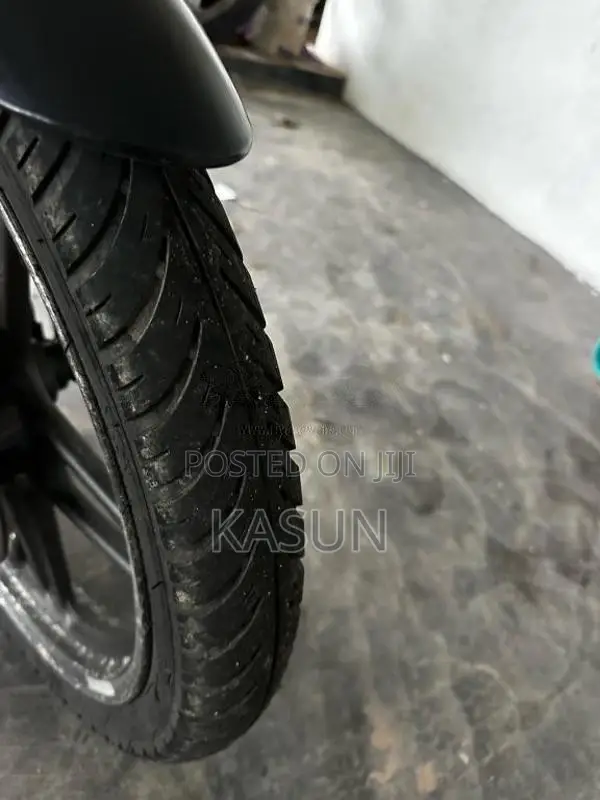Hero-Honda Xtreme 2010 Motorbike (Used)