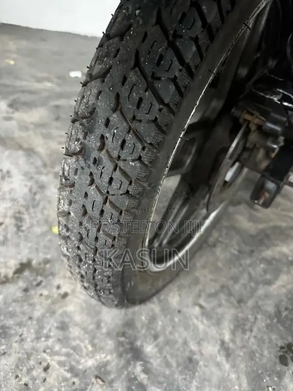 Hero-Honda Xtreme 2010 Motorbike (Used)