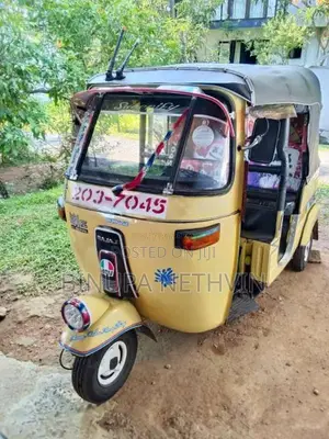Bajaj RE 2 Stroke 1996 Three Wheel (Used)