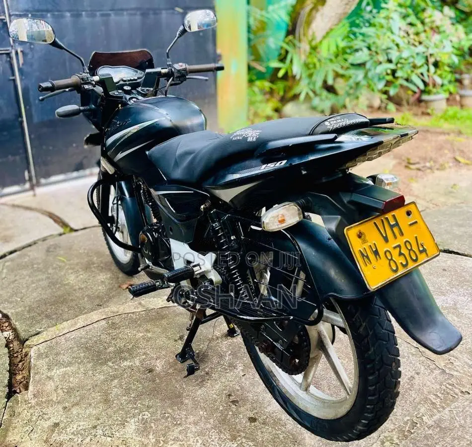 Bajaj Pulsar 2009 Motorbike (Used)
