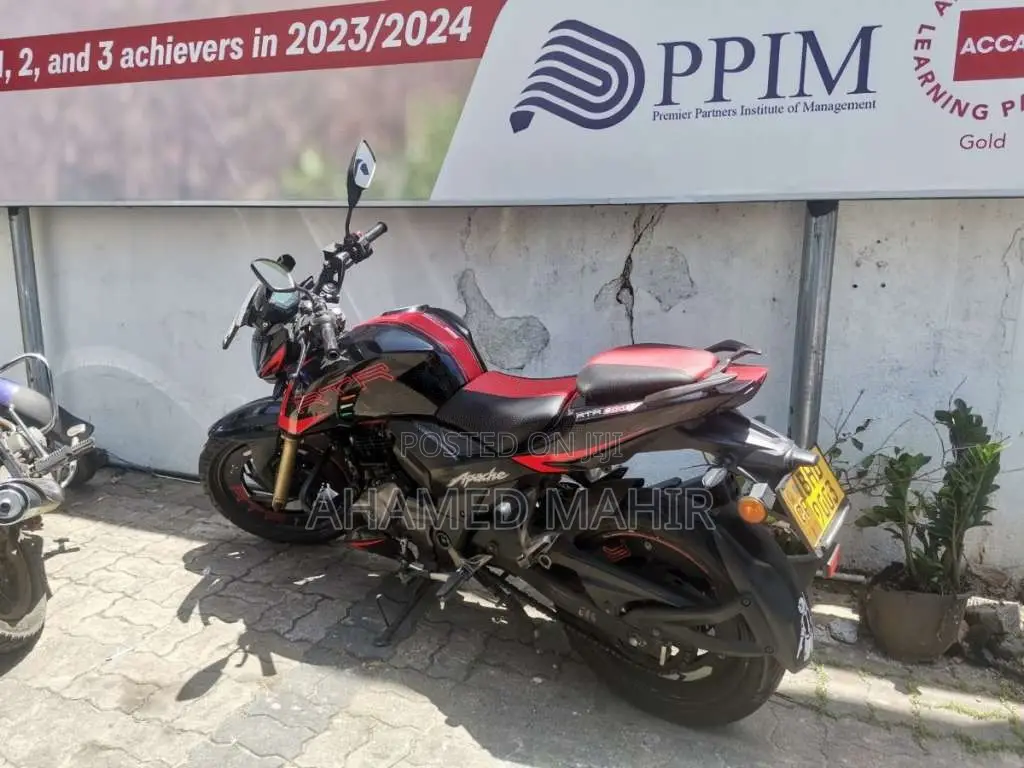 TVS Apache 200 Race Edition 4v 2018 Motorbike (Used)