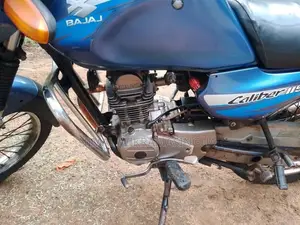 Bajaj Caliber 2004 Motorbike (Used)