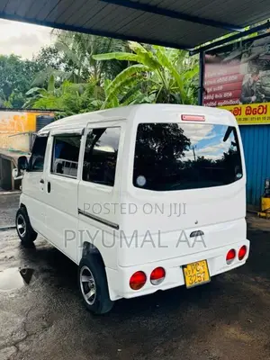 Mitsubishi MiniCab 2011 Van (Used)