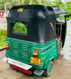Bajaj 4 Stroke 2012 Three Wheel (Used)