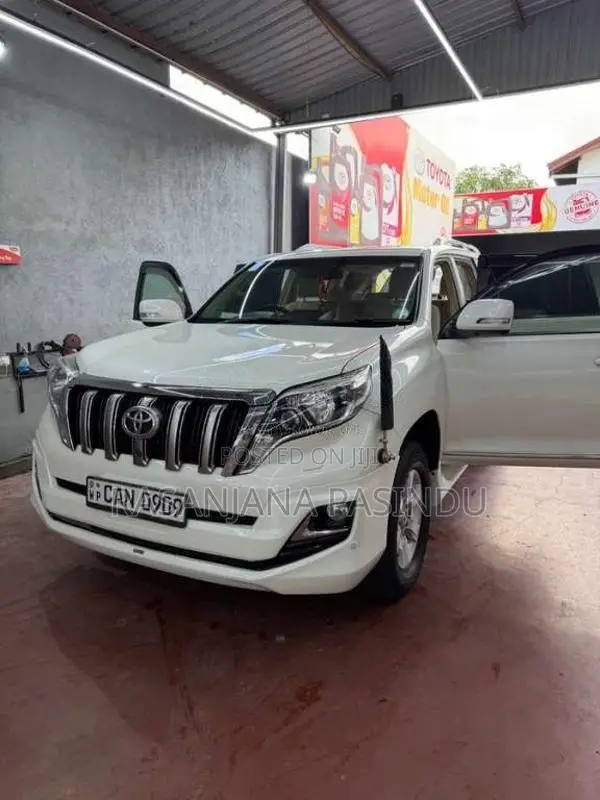 Toyota Prado 2015 SUV (Used)