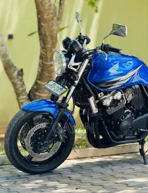 Honda CB4 SPEC 3 2010 Motorbike (Used)