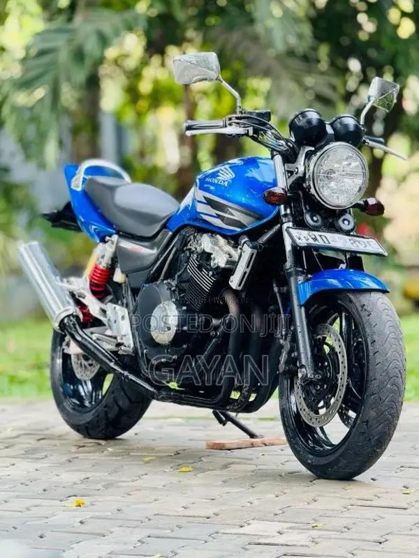 Honda CB4 SPEC 3 2010 Motorbike (Used)
