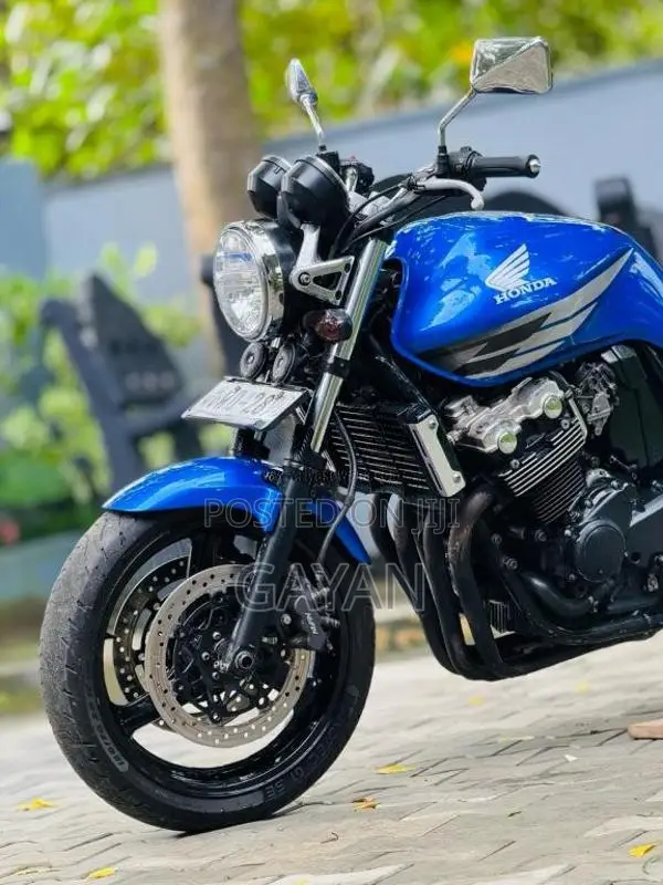 Honda CB4 SPEC 3 2010 Motorbike (Used)