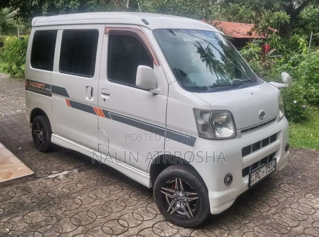 Daihatsu Hijet S320 2007 Van (Used)