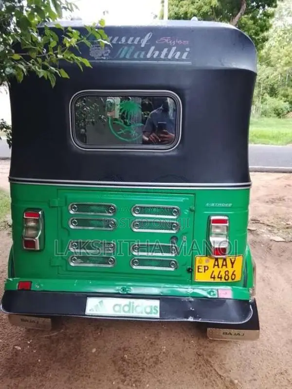 Bajaj RE 4 Stroke 2015 Three Wheel (Used)