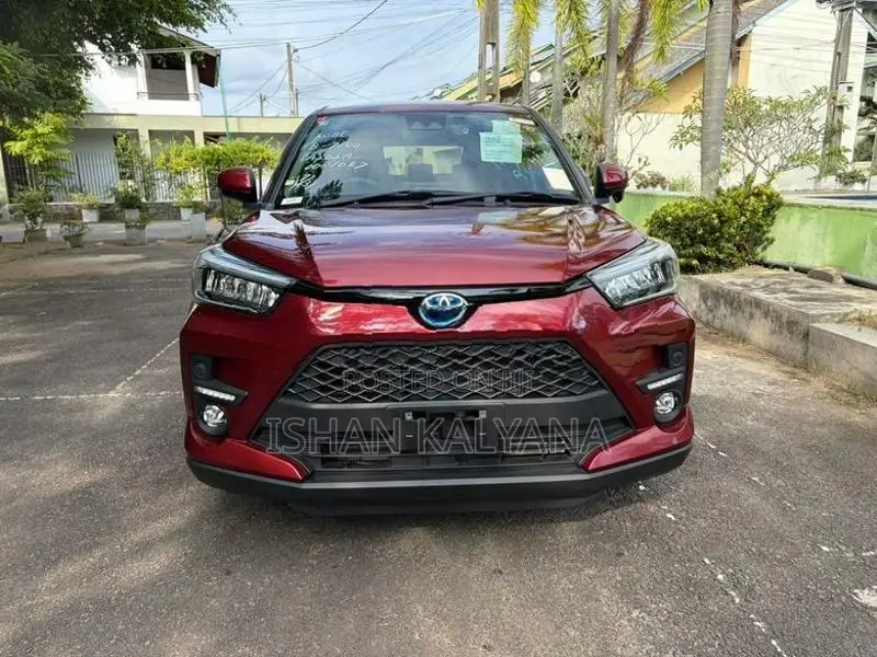 Toyota Raize Z Hybrid 2025