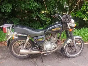 Suzuki GN 125 2005