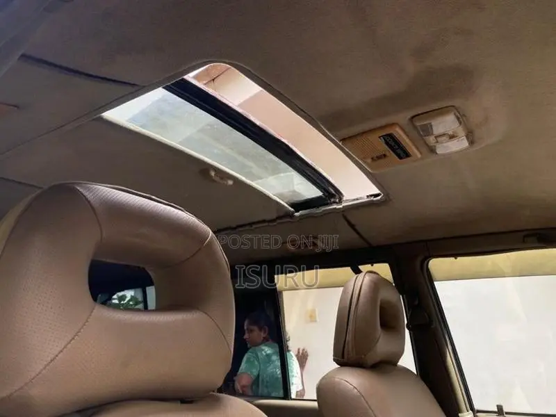 Mitsubishi Pajero 1999