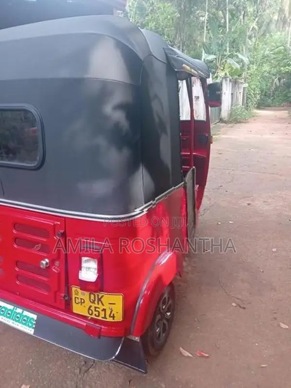 Bajaj RE 4s 2007
