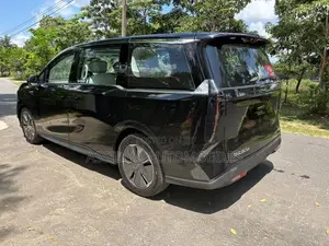 SAIC Maxus MIFA 7 2026