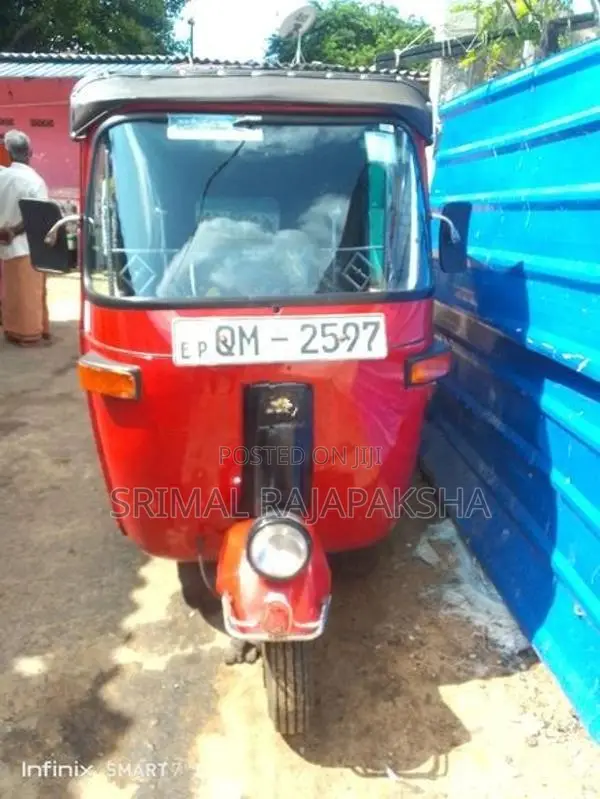 Bajaj RE Three Wheeler 2008