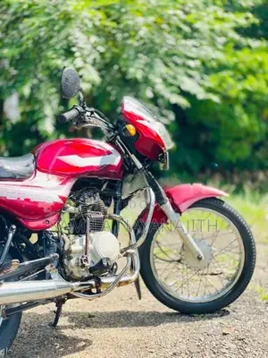 Bajaj CT100 2009