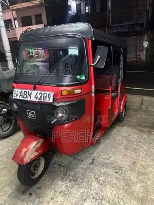 Bajaj RE Three Wheeler 2016