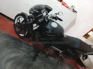 Bajaj Pulsar 150 2016
