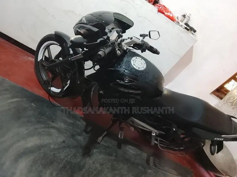 Bajaj Pulsar 150 2016