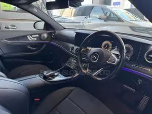 Mercedes Benz E350 Premium Plus 2015
