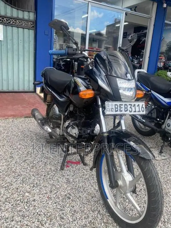 Bajaj Platina 100 2018