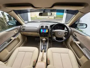 Mazda Familia BJ5P 2000