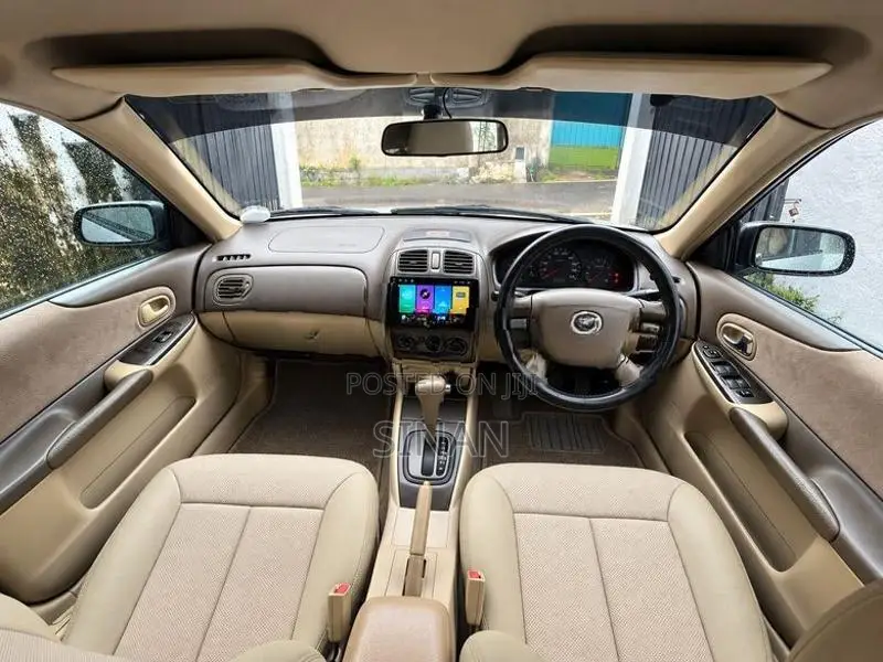 Mazda Familia BJ5P 2000