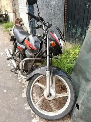 Hero HF Deluxe 2011