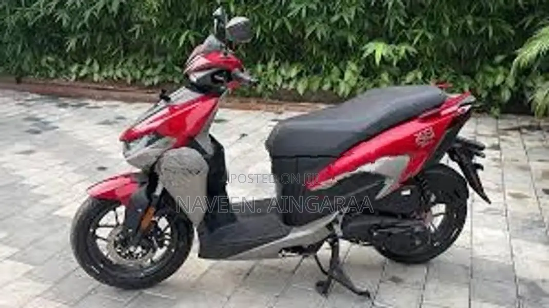 Hero XOOM 125R 2025