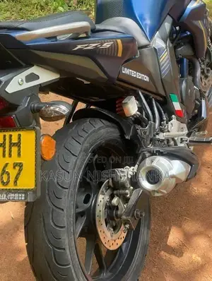 Yamaha FZs V2 2018
