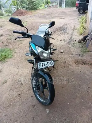 Bajaj Discover 125 2016