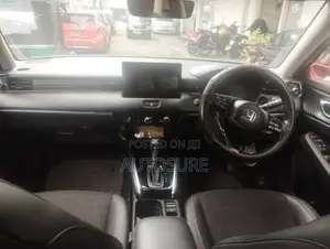 Honda Vezel 2025