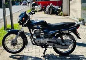 Bajaj CT100 2019