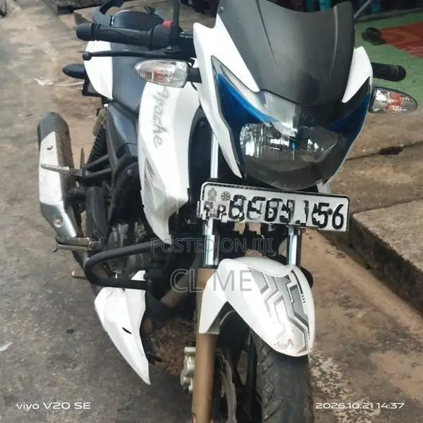 TVS Apache 2016