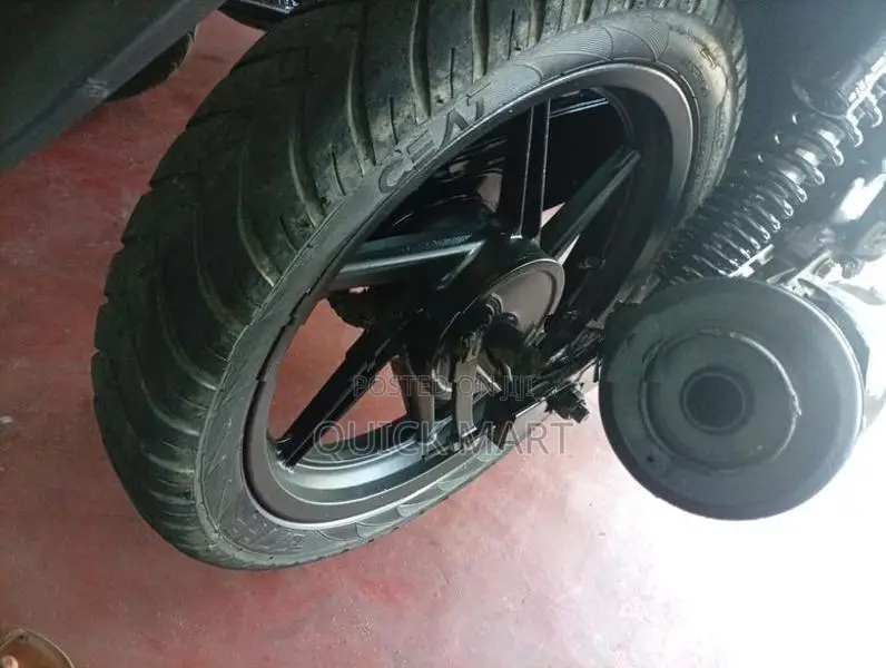 Bajaj Pulsar 150 2012