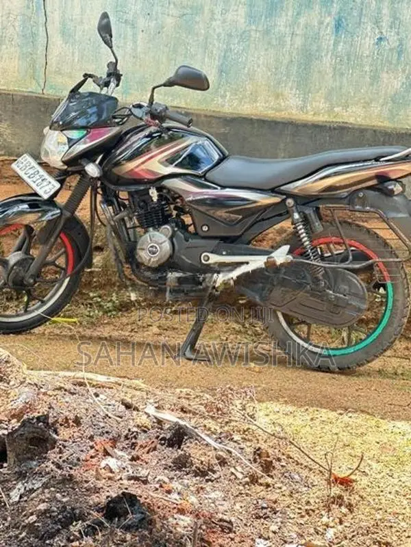 Bajaj Discover 125 2015
