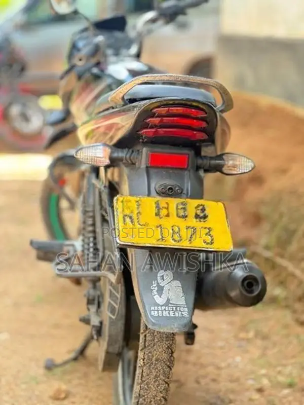 Bajaj Discover 125 2015