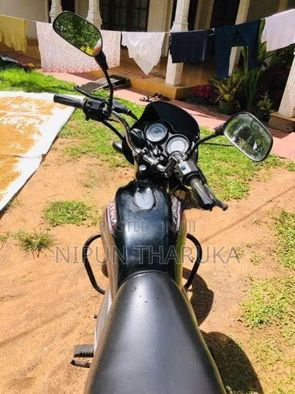 Bajaj Platina 100 2014