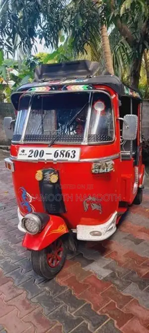 Bajaj RE 1999