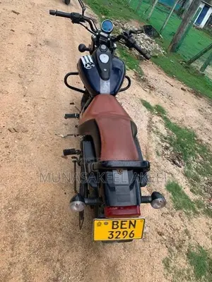 Bajaj Avenger 2016