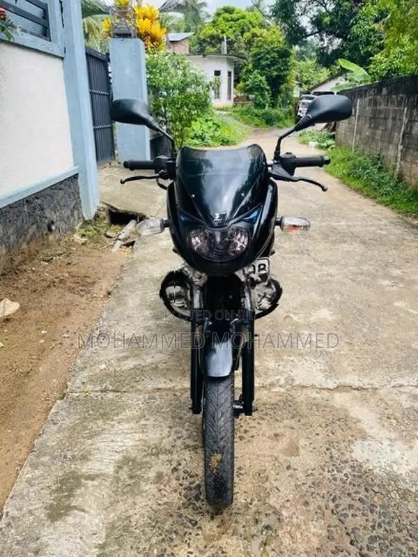 Bajaj Pulsar 150 2016