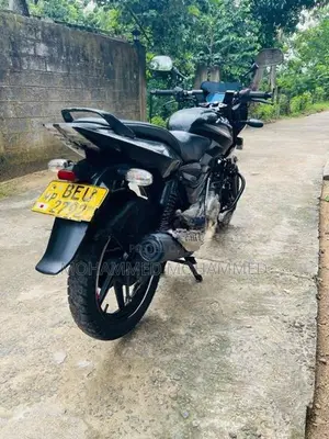 Bajaj Pulsar 150 2016